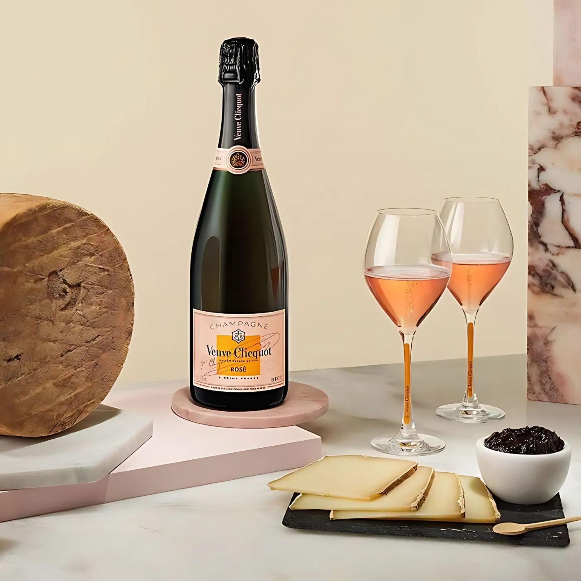 Veuve Clicquot Rosé Champagne, 75cl